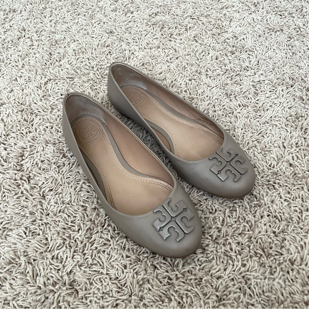 Tory Burch Gray Ballet Flats